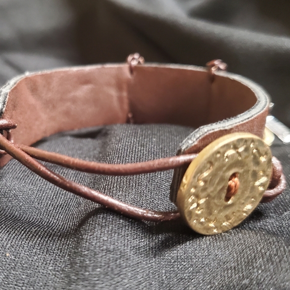Bliss Leather Charm Bracelet - Picture 4 of 5